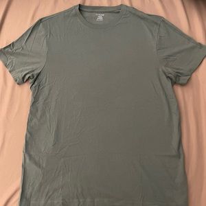 Jcrew mens tshirt size L. Green